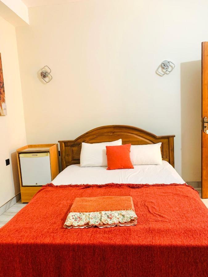 Marathona Tourist Resort - Anuradhapura Eksteriør billede
