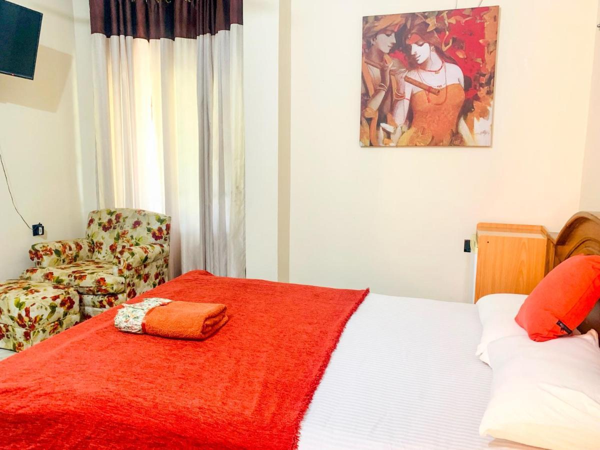 Marathona Tourist Resort - Anuradhapura Eksteriør billede