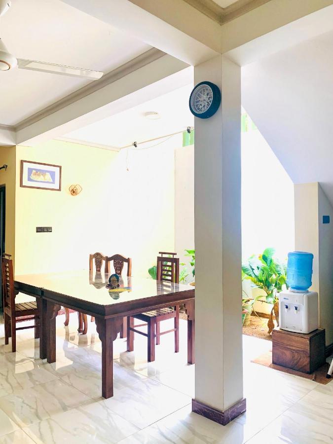 Marathona Tourist Resort - Anuradhapura Eksteriør billede