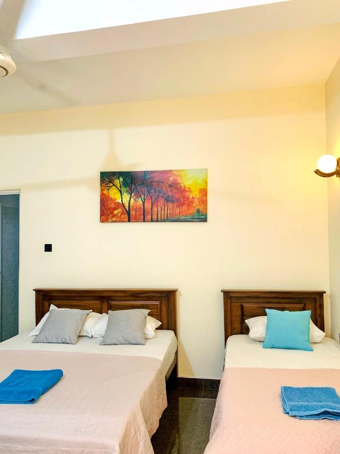 Marathona Tourist Resort - Anuradhapura Eksteriør billede